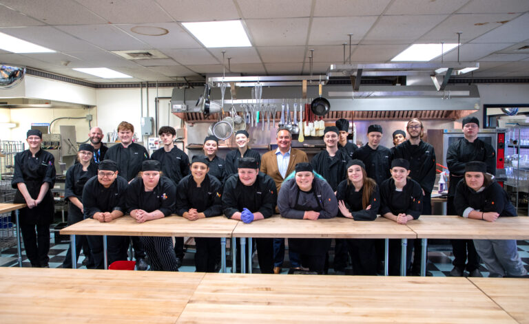 State Senator Talks Hospitality To Culinary Arts Students